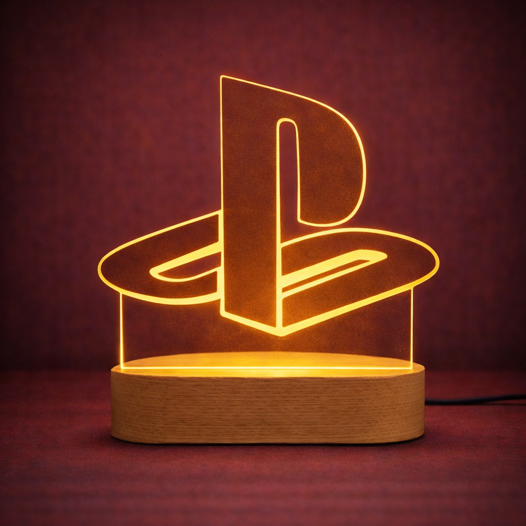 מנורת פליסטיישן בחריטה אישית