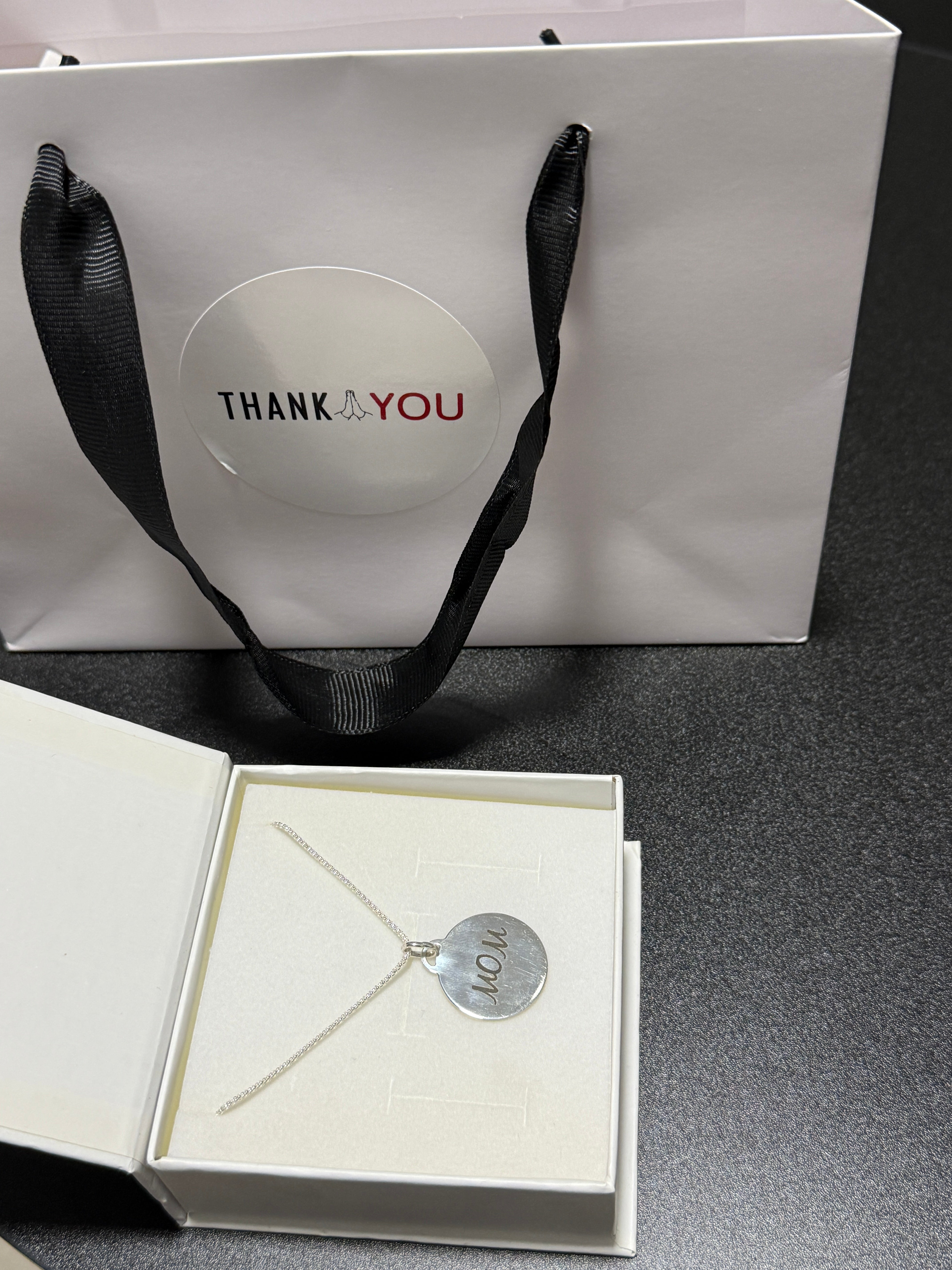 תליון עגול מכסף בחריטה אישית (כולל שרשרת)