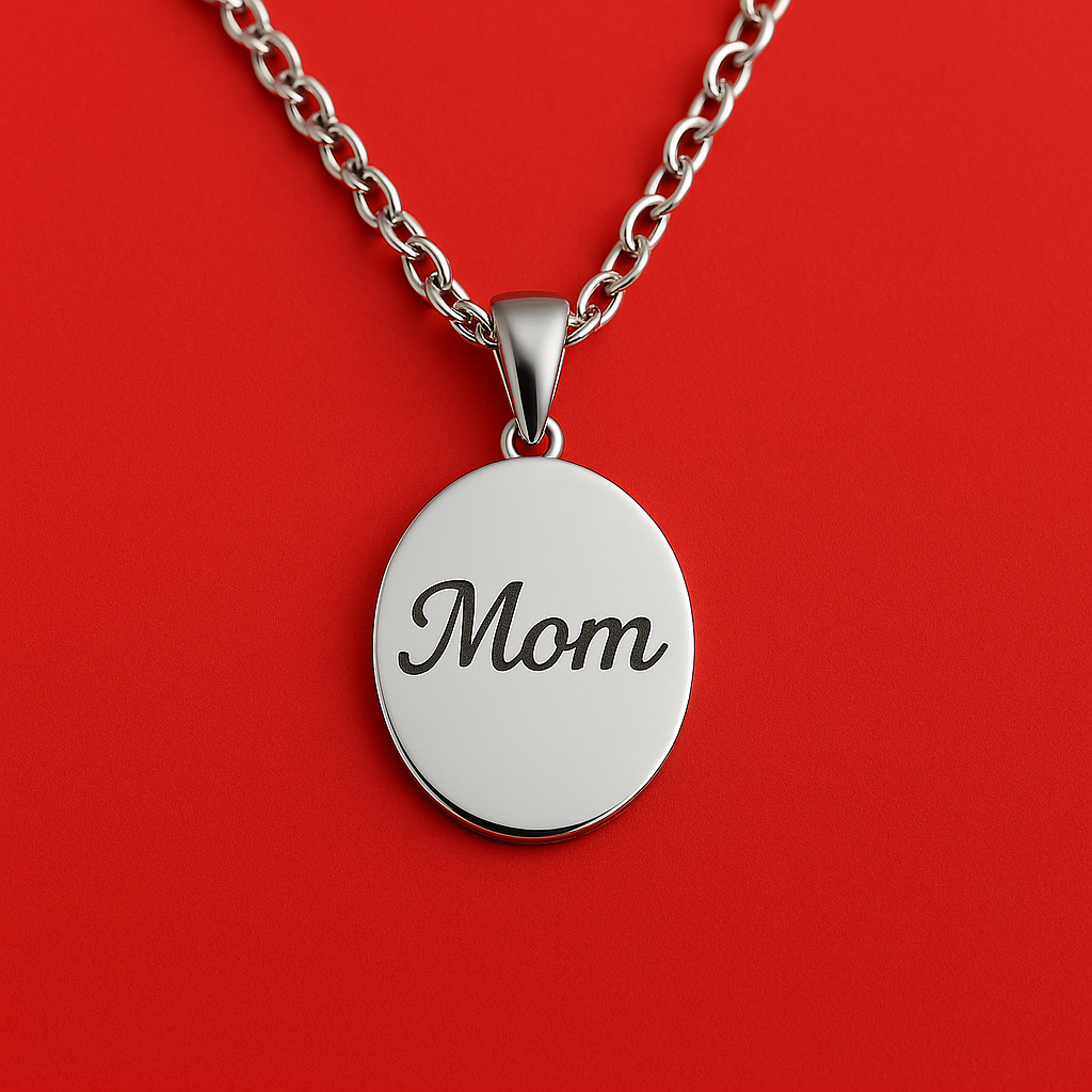 תליון כסף אליפטי בחריטה אישית (כולל שרשרת)