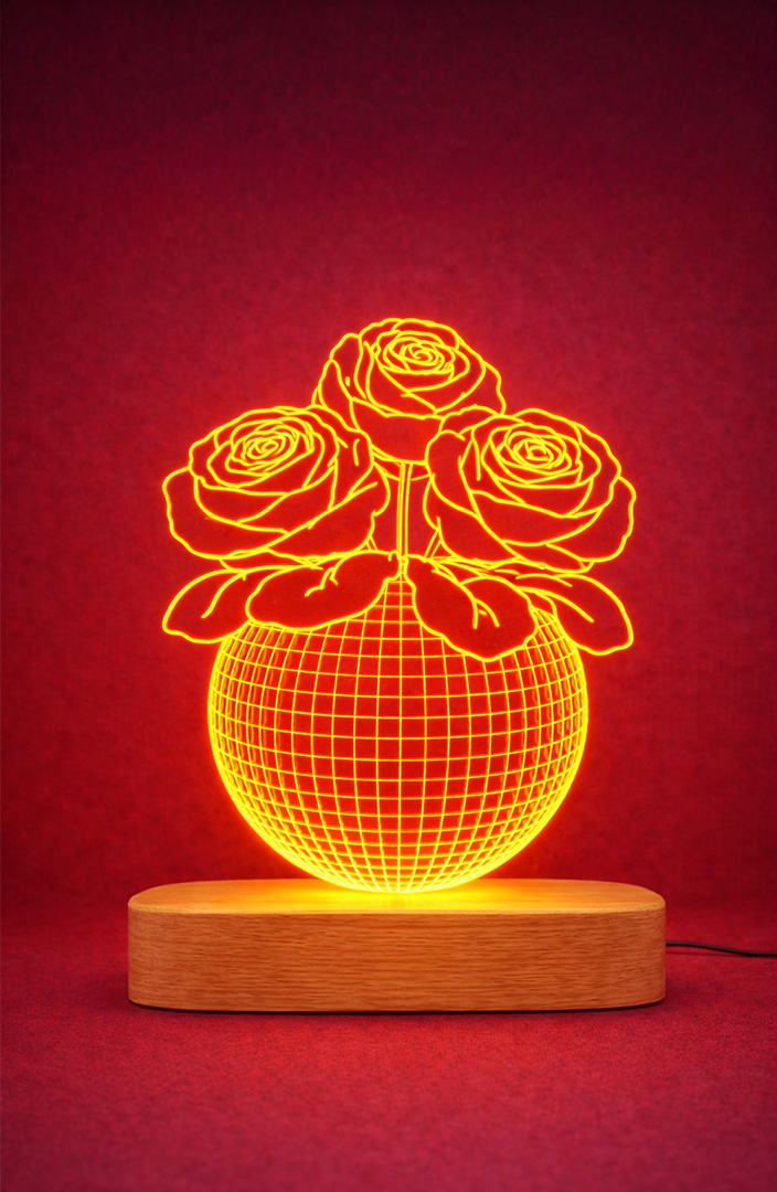 מנורת לילה בעיצוב זר אהבה לאישה בחריטה אישית